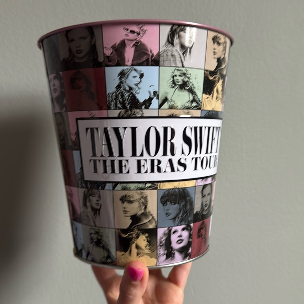 New Taylor Swift Movie Bucket.